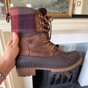 New Kamik Sienna 2 Leather Boots Size 8 🥾